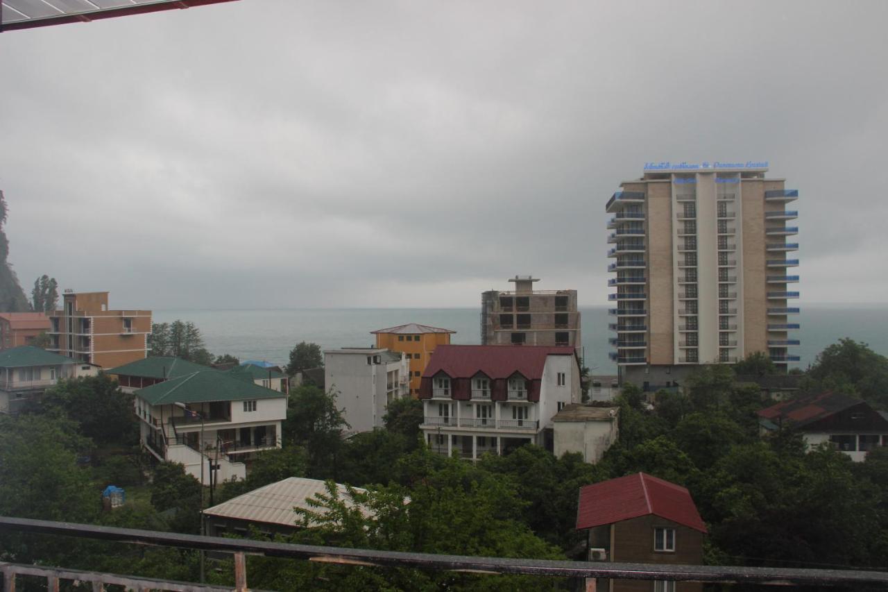 Badu Guest House Kvariati Exterior photo