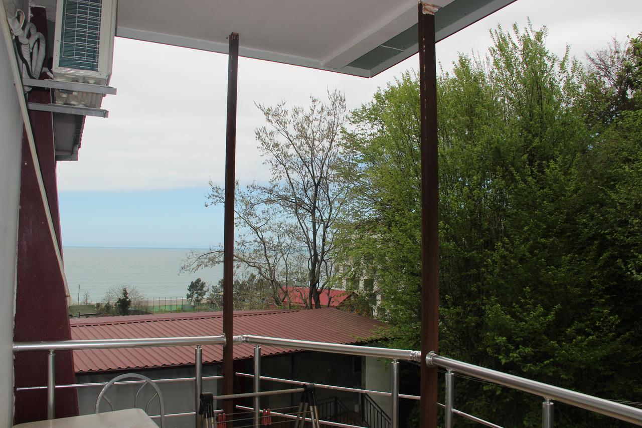 Badu Guest House Kvariati Exterior photo